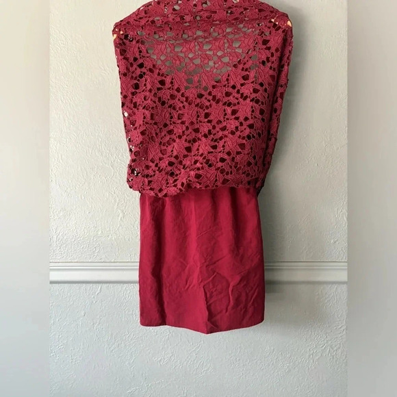 ASTR | crochet | adjustable strap | maroon | lace overlay | mid length dress | s - Picture 5 of 11